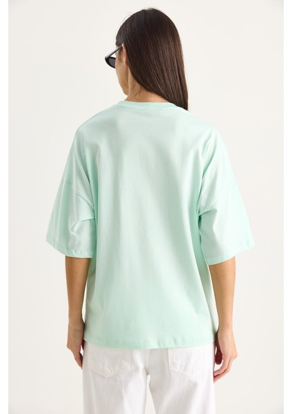 Kadın % Organik Pamuk Oversize Basic T-Shirt