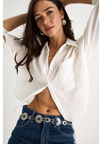 Kadın Kendinden Çizgili Yarım Kollu Tek Cep Detaylı Gömlek indirimleri