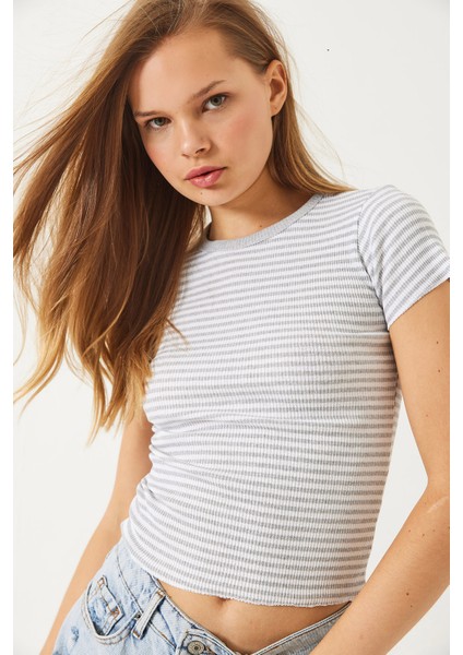 Kadın Çizgili Fitilli Kaşkorse Basic T-Shirt fiyatları