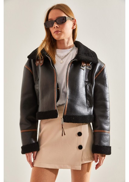 Kadın Yakası Kemerli Lamine Ceket