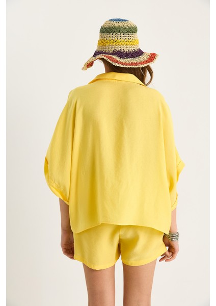 Kadın Yarasa Kol Oversize Gömlek Hasır Kemerli Şort Modal Takım