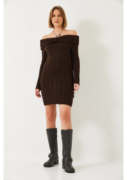 Kadın Degaje Yaka Saç Örgü Elbise fiyatları