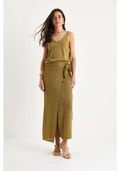 Kadın Kendinden Simli Ajurlu Belden Bağlamalı Anvelop Etek Askılı Bluz Takım fiyatları