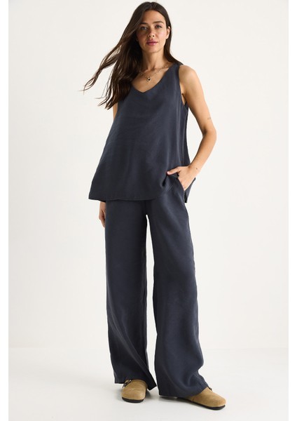 Kadın V Yaka Askılı Bluz Palazzo Pantolonlu Alt-Üst Takım