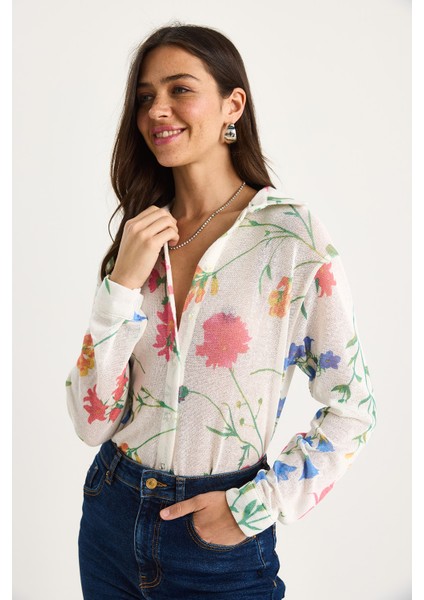 Kadın Desenli Dijital Baskılı Regular Yazlık Örme Gömlek fırsatları