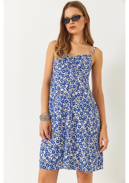 Kadın Ince Askılı Büzgü Detaylı Çiçek Desenli Mini Elbise fırsatları