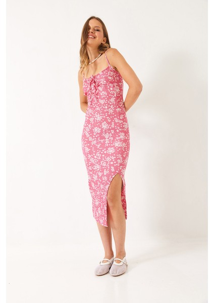 Kadın Çiçekli Yırtmaçlı Yazlık Örme Elbise fiyatları