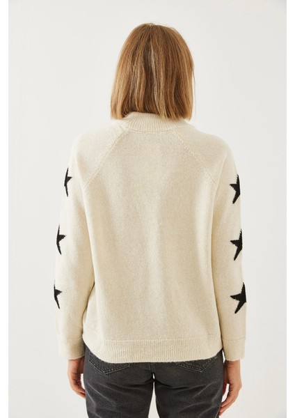 Kadın Yıldız Desenli Simli Triko Kazak fiyatları