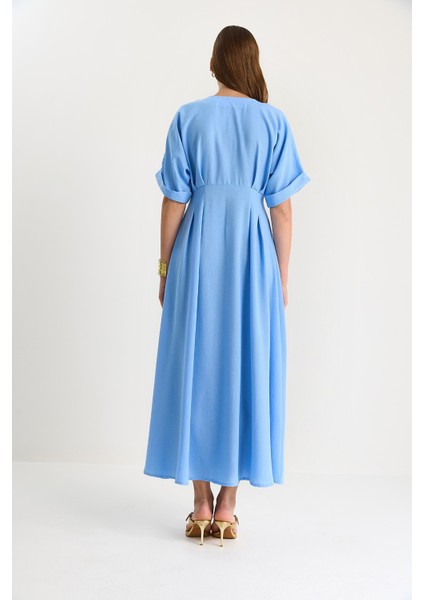 Kadın V Yaka Gold Düğme Detaylı Keten Elbise