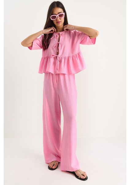 Kadın Bağlama Detaylı Kısa Kollu Bluz Pantolon Alt-Üst Takım