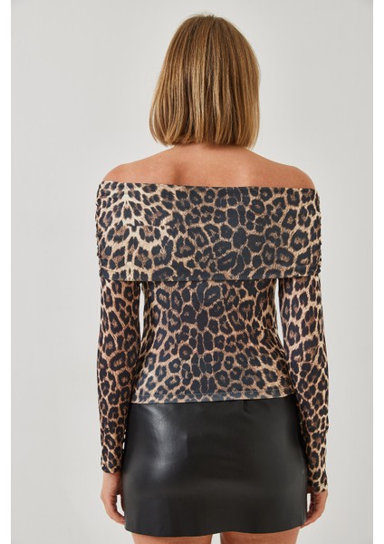 Kadın Madonna Yaka Bluz