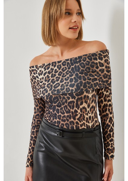 Kadın Madonna Yaka Bluz fiyatları