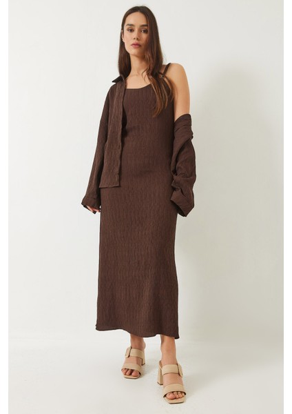 Kadın Dokulu Ince Askılı Elbise Oversize Gömlek 'li Takım