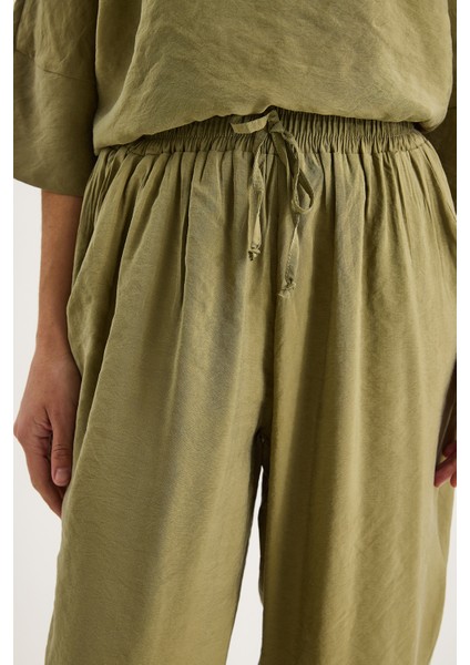 Kadın Kayık Yaka Yarım Kol Bluz Beli Lastikli Şalvar Pantolon Alt-Üst Takım fırsatları