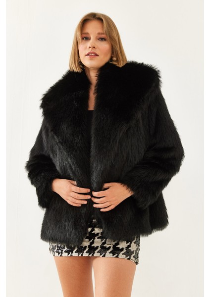 Kadın Yakalı Astarlı Premium Kürk Mbms