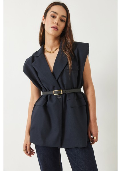 Kadın Cep Detaylı Kemerli Vatkalı Oversize Astarlı Blazer Yelek