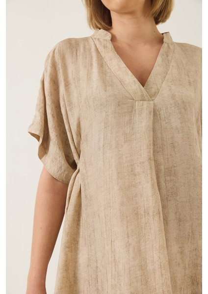 Kadın V Yaka Bağlama Detaylı Cepli Yarasa Kesim Salaş Elbise fiyatları