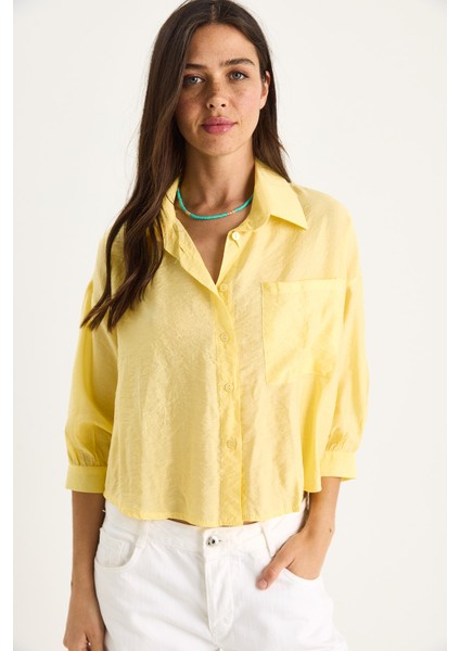 Kadın Yarım Kollu Tek Cep Detaylı Gömlek fiyatları