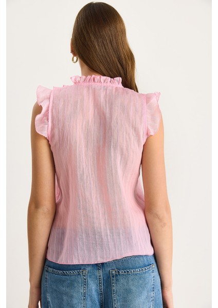 Kadın Yarı Transparan Volanlı Bluz