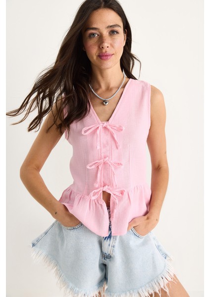 Kadın V Yaka Fiyonk Detaylı Müslin Peplum Bluz G-