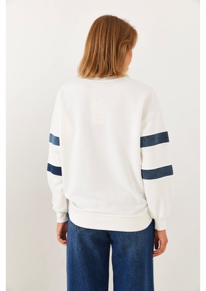 Kadın Şerit Kot Detaylı Taş Işlemeli Sweatshirt