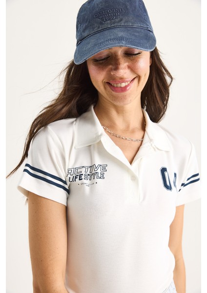 Kadın Polo Yaka Baskılı Kısa Kollu Crop T-Shirt modelleri