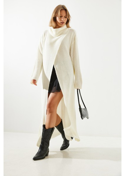 Kadın Yırtmaçlı Salaş Uzun Panço Elbise fiyatları