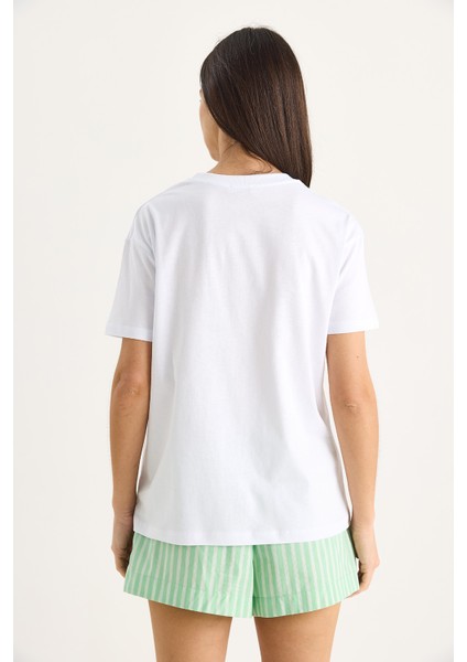 Kadın Love Aksesuarlı Normal Kalıp Pamuklu T-Shirt