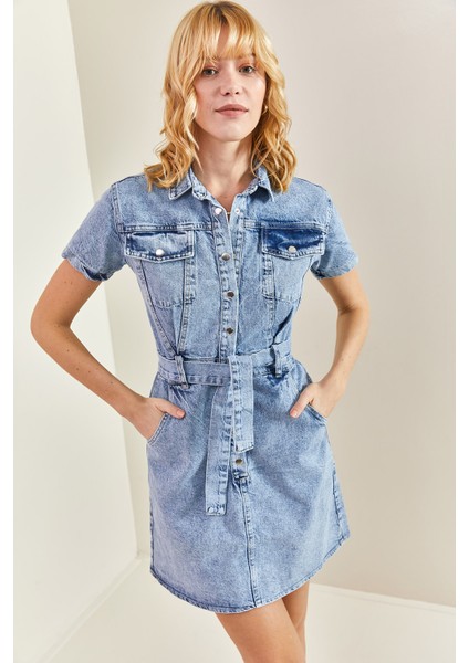 Kadın Kuşaklı Çıtçıt Düğmeli Kot Elbise indirimleri