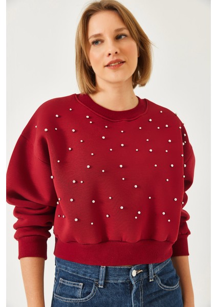 Kadın Bisiklet Yaka Önü Inci Çakmalı Üç Iplik Şardonlu Sweatshırt