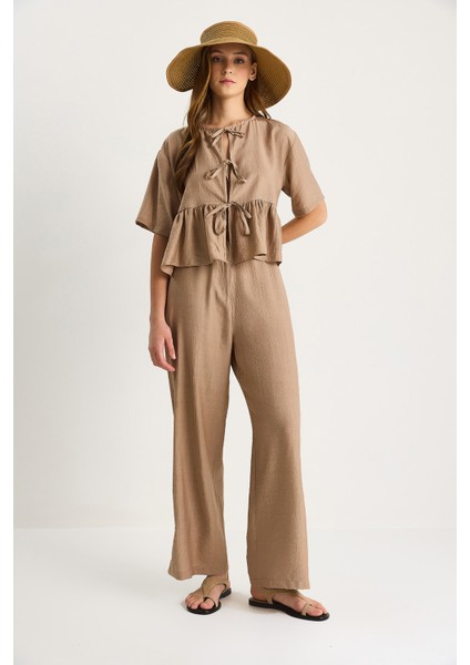 Kadın Bağlama Detaylı Kısa Kollu Bluz Pantolon Alt-Üst Takım modelleri