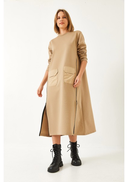 Kadın Yanları Fermuarlı Çift Cepli Uzun Elbise modelleri