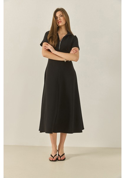 Kadın Önü Fermuarlı Belden Oturtmalı Kısa Kollu Çan Elbise fırsatları