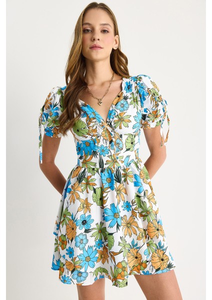 Kadın Çiçek Desenli Fiyonk Detaylı Mini Elbise
