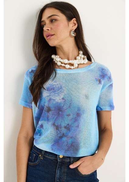 Kadın Bisiklet Yaka Desenli Dijital Baskılı Regular Yazlık Örme T-Shirt modelleri