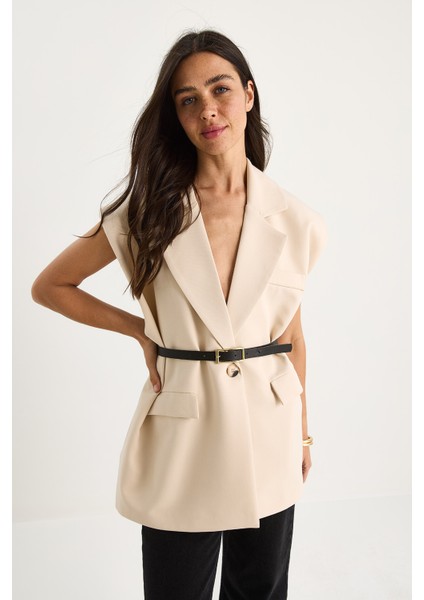 Kadın Cep Detaylı Kemerli Vatkalı Oversize Astarlı Blazer Yelek modelleri