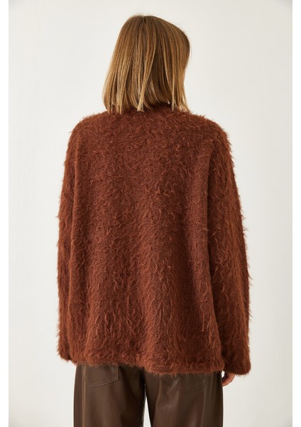 Kadın Tüylü Bağlamalı Hırka fırsatları