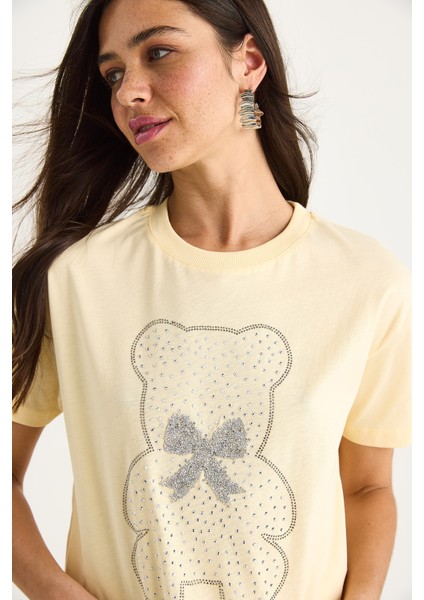 Kadın Teddy Kurdele Detaylı Taşlı T-Shirt fırsatları