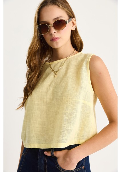 Kadın Kolsuz Keten Bluz - modelleri