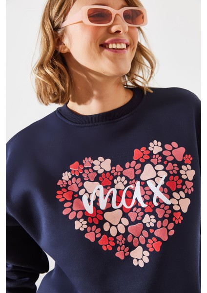Kadın Üç Iplik Şardonlu Yuvarlak Yaka Pati Baskılı Sweatshirt Mbhs