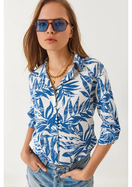 Kadın Kol Katlamalı Yaprak Desenli Viskon Gömlek