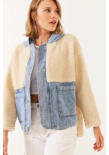 Kadın Kapüşonlu Denim Detaylı Peluş Ceket modelleri