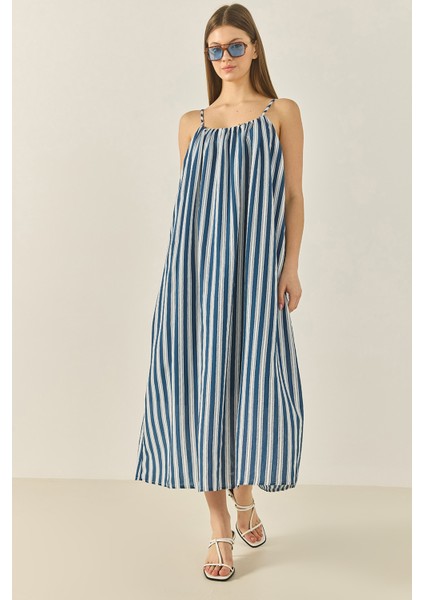 Kadın Büzgü Detaylı Ince Askılı Çizgili Astarlı Modal Salaş Elbise