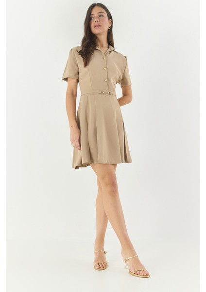 Kadın Gömlek Yaka Düğme ve Kemer Detaylı Piliseli Elbise