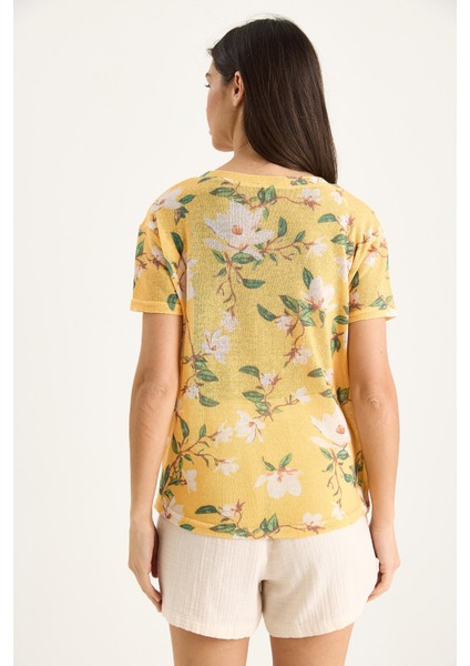 Kadın Bisiklet Yaka Desenli Dijital Baskılı Regular Yazlık Örme T-Shirt