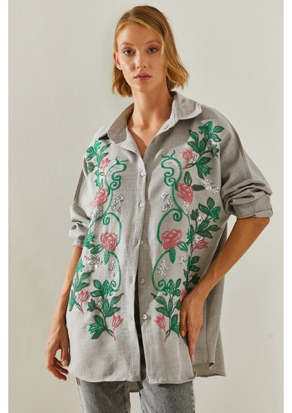 Kadın Nakışlı Sofya Keten Gömlek