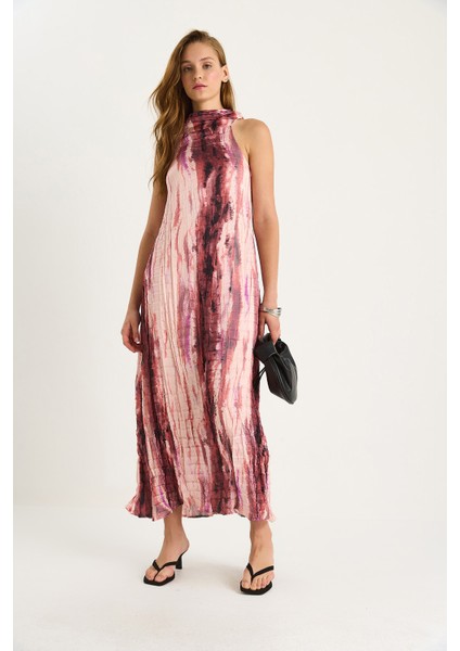 Kadın Desenli Halter Yaka Astarlı Saten Dokulu Crush Elbise De fiyatları