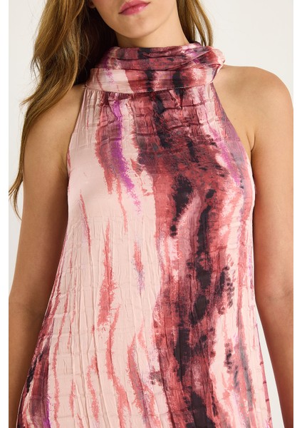 Kadın Desenli Halter Yaka Astarlı Saten Dokulu Crush Elbise De modelleri