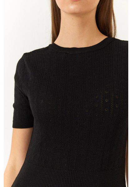 Kadın Sırt Detaylı Triko Elbise