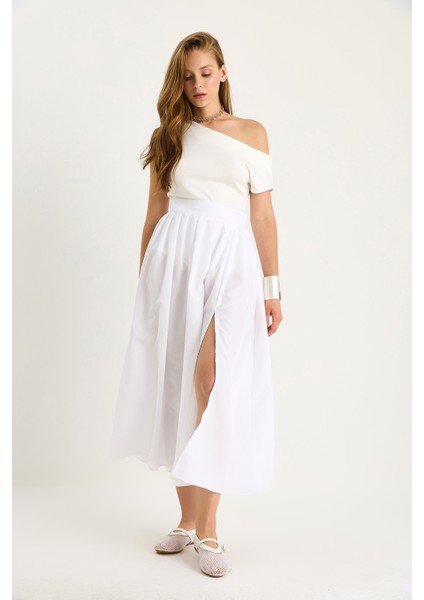 Kadın Yüksek Bel Kloş Kesim Yırtmaçlı Etek modelleri